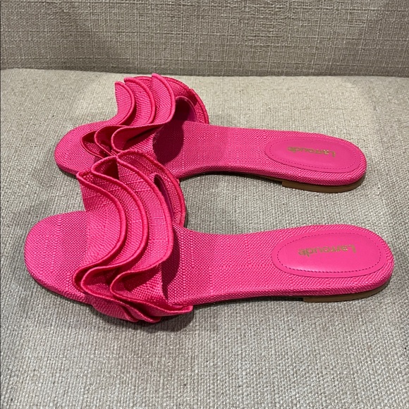 NEW Larroude Ivy Ruffle Slip On Mule Flat SANDALS Size 8.5 Pink Raffia - Picture 6 of 8